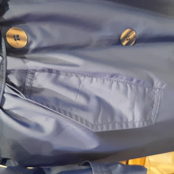 London fog tranchcoat - Picture 5 of 10